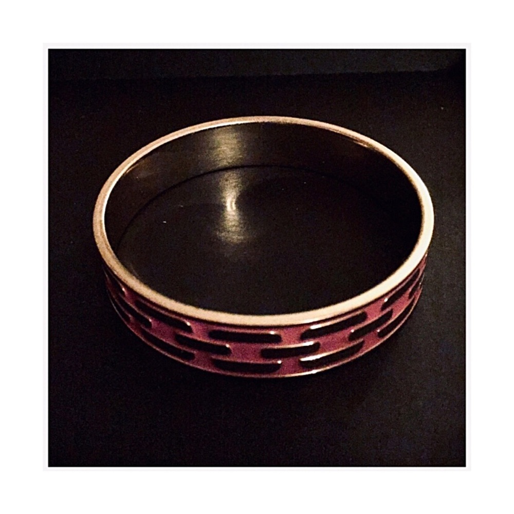 Pink Enameled Bangle w/Embossed Gold Link Design - Picture 2 of 7